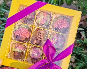 Luksusowy zestaw kwiatów z czekolady belgijskiej – prezent dla niej – podziękowanie – na Dzień Matki – niespodzianka – Wielkanoc – ręcznie robiony – personalizowany prezent – urodziny – serce – pomarańczowy – 16 szt.