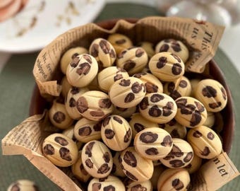 Ciasteczka Oreshki z orzechami włoskimi • Tradycyjne rosyjskie ciasteczka z nadzieniem • Niestandardowe nadzienie • Pudełko na prezent świąteczny • Domowe słodkości