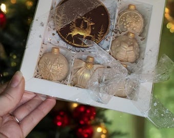 Świąteczne ozdoby czekoladowe - świąteczny zestaw prezentowy z czekoladą - wyjątkowy prezent świąteczny, sekretny Mikołaj - świąteczne smakołyki - świąteczne bańki mydlane