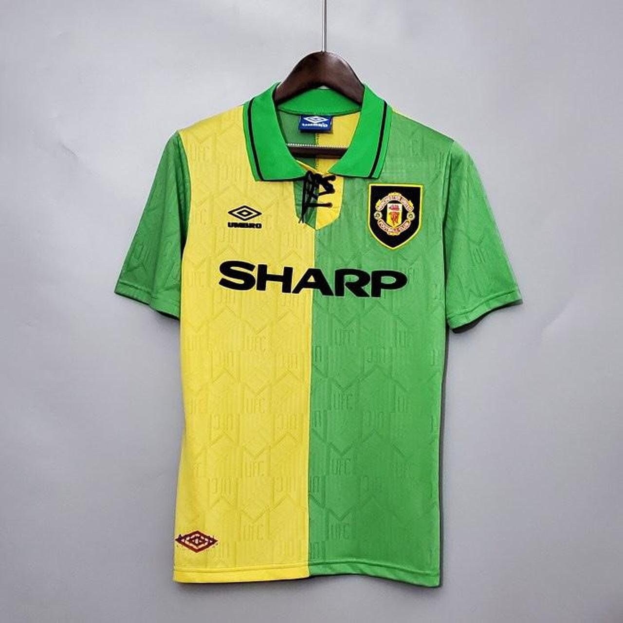 Manchester United Classic Shirts, Man Utd Vintage and Classic Jerseys