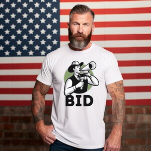 Retro Auctioneer T Shirt, BID Shirt, Gift for Auctioneer, Auction T Shirt, Auctioneer with Megaphone, Retro Antique Top, Retro BID T Shirt