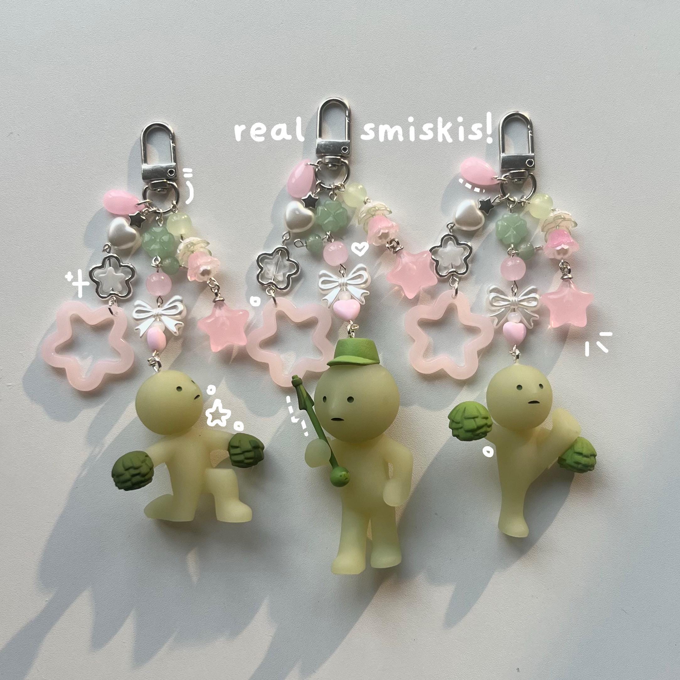 smiski heisei retro green + pink trinket blind box juminocore keychain / bag charm <3