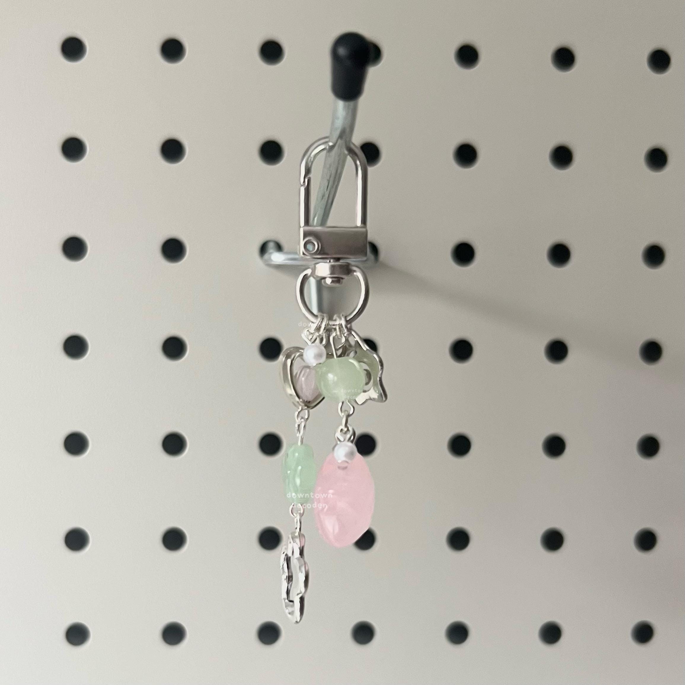 TREASURE ヨシ ワインキーリング TREASURE WINE KEYRING ヨシ - メルカリ