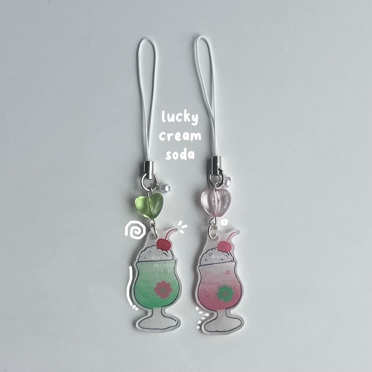 cream soda pink + green heart heisei retro dtdeco gachapon phone charm <3