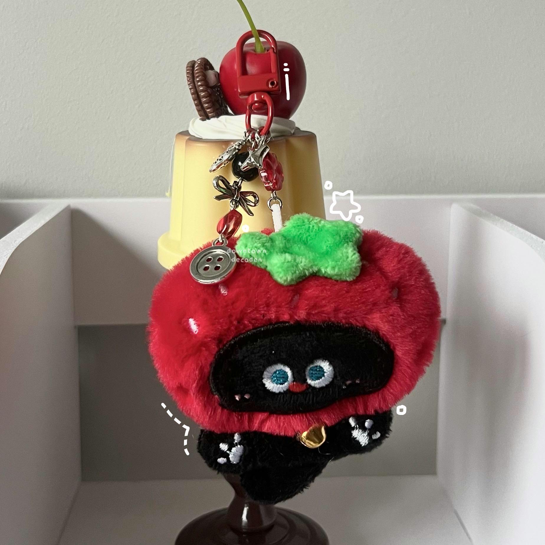 Plush Strawberry Black Cat in a Hat Heisei Retro Trinket Button