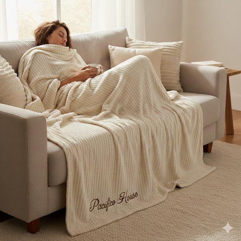 Custom Embroidered Fleece Throw Blanket, Personalized Plush Gift image 4