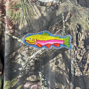 Camo Trout Chain Stitch Short Sleeve Tee XL