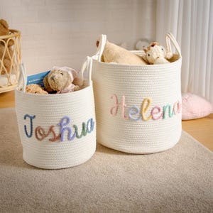 Handgemachter Namenskorb • Wäschekorb • Neugeborenen Geschenk • Baby-Dusche-Geschenke • Spielzeugkorb • Baby Name Geschenk • Aufbewahrung