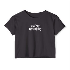 Violent Little Thing Top curto preto Produtos de livros Presente para amantes de livros Leitor de fantasia Quarta asa Ônix Storm imagem 1