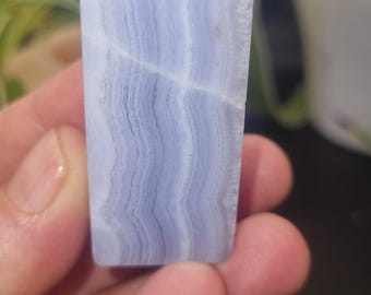 Blue Lace Agate Crystal Tower: Tranquil Gemstone Display