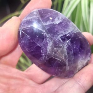 Dream Amethyst Palm Stone: Polished Crystal for Meditation