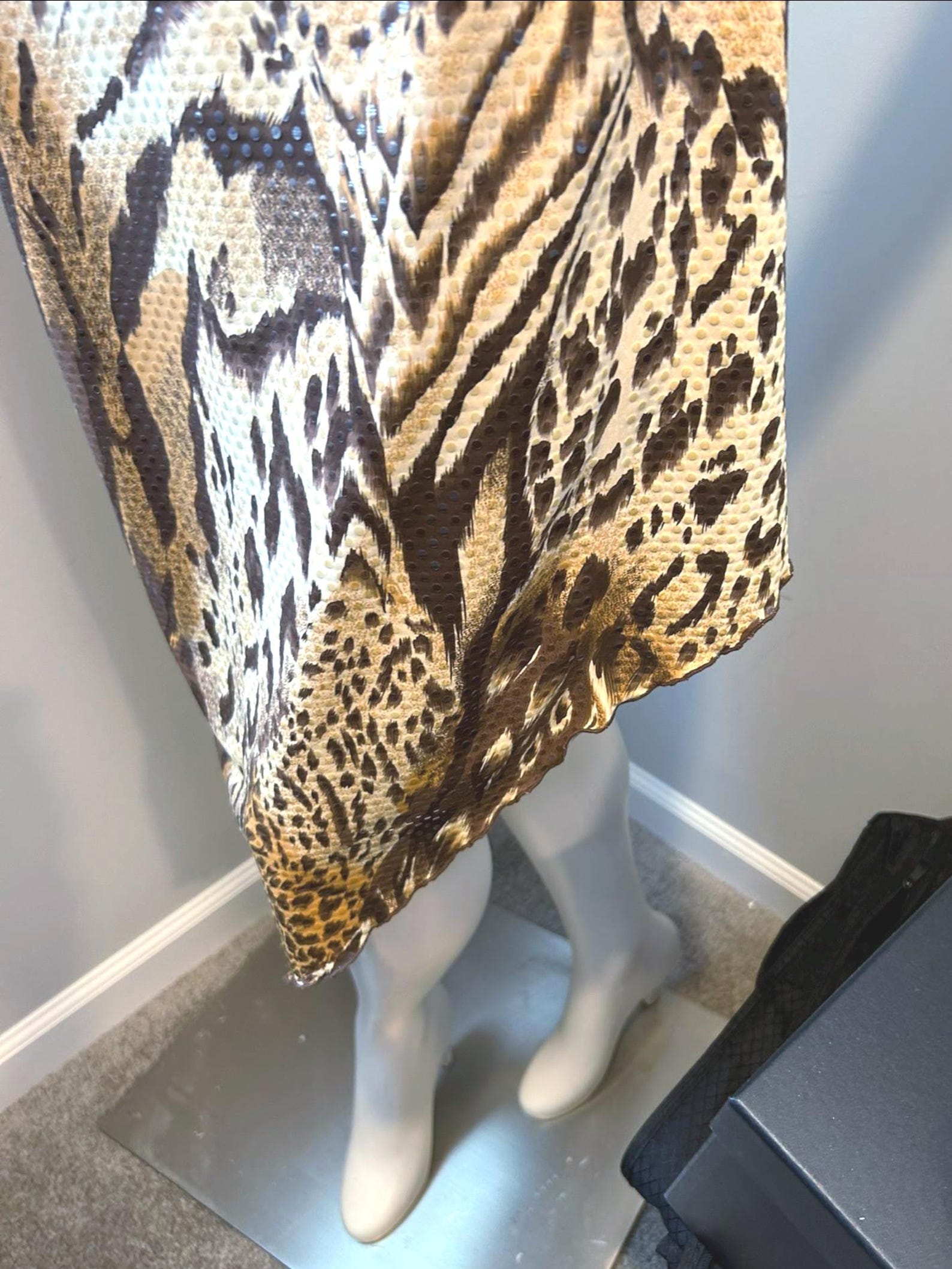 Unique Yellow O-Neck Asymmetrical Animal print Dress Spring main image 0