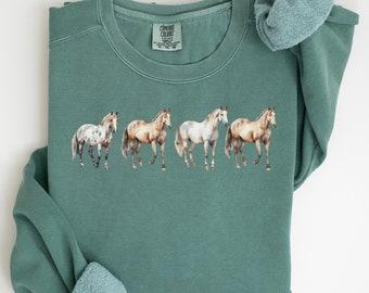 Western Sweatshirt, Horse Sweatshirt, Cowgirl Sweatshirt, Horse Girl T Sweatshirt, Ranch Girl Sweatshirt, Cowboy Shirt, Rodeo Sweatshirt
