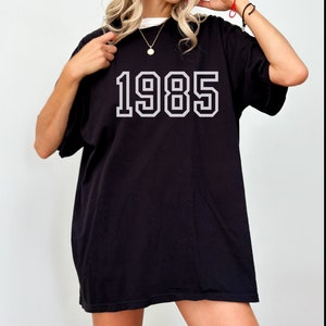 1985Sweatshirt, 1985 Birthday Year Number T-shirt for Women, Cute Born In 1985 Birthday Gift, Vintage 1985 Shirt For Her, Minimalist 1985