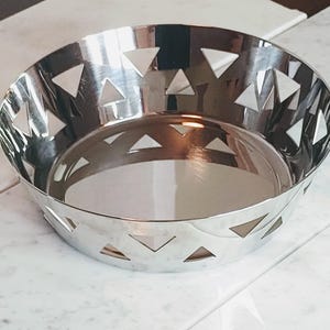 Alessi Stainless Steel Fruit Bowl Made in Italy Vintage Kitchenware Dining Table Centrepiece