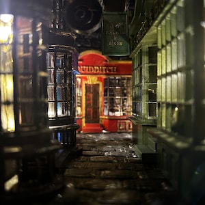 Harry P. Diagon Alley STL Bookend Booknook (Digital)