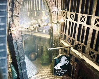 Prancing Pony Prancing Pony LOTR Buchecke, Buchende, Taverne, Bücherregal