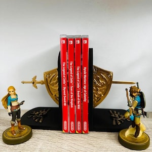 The Legend of Zelda stand Bookend bookends, master sword and Hylian shield (DIGITAL FILE)