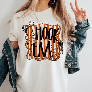 Texas Longhorns PNG, Cute Hook Em Football Png, UT, Longhorns Shirt Design