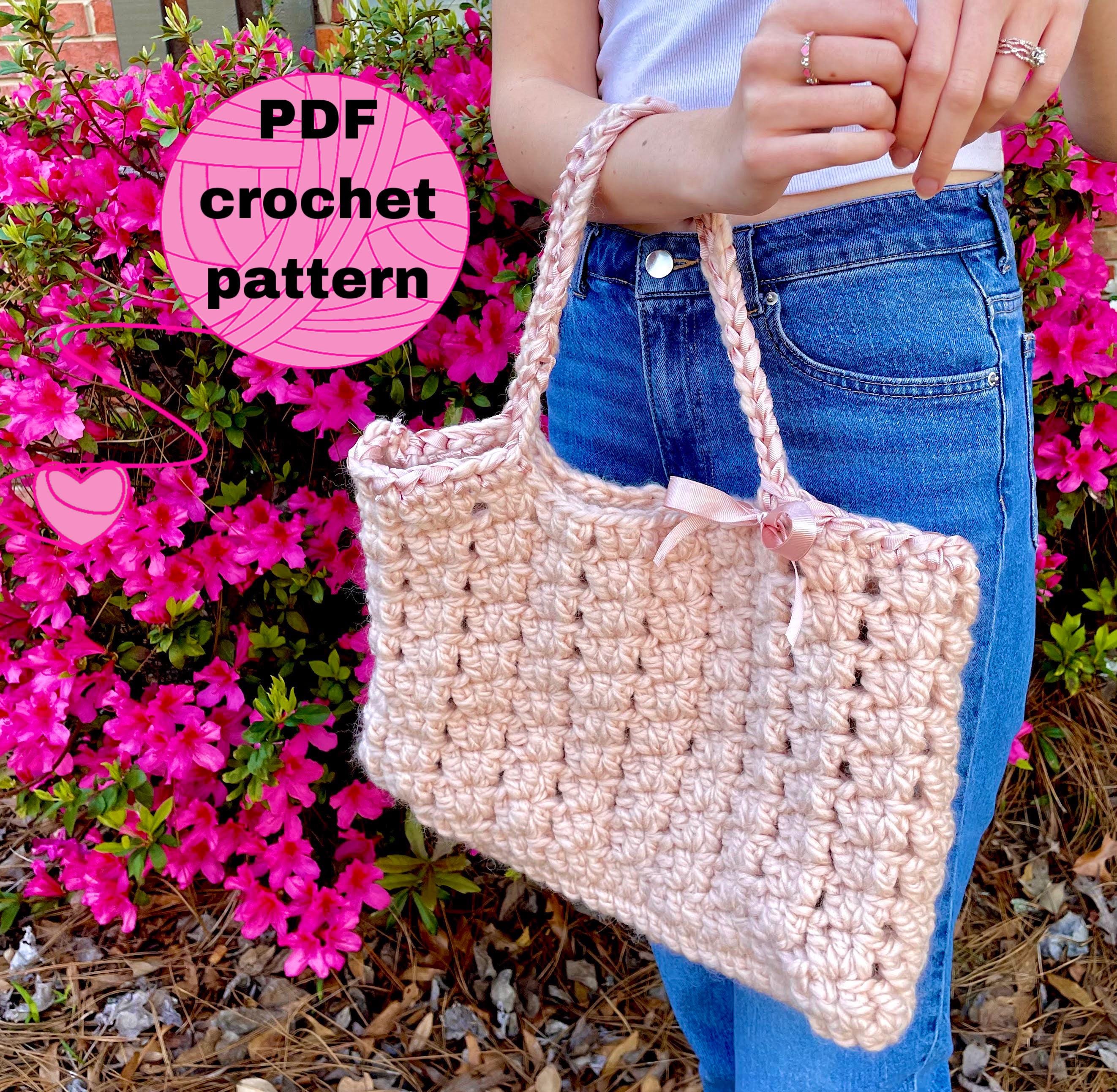 30 Crochet Purses and Bags To Make at Home: Fresh Patterns for Everyday Carryalls 20 Pink Bow No-Sew Purse