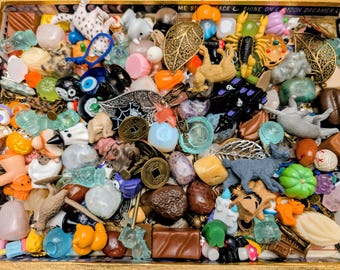 Gran bolsa misteriosa de brujería, bolsa sorpresa de confeti de cristal con piedras pulidas, joyas y carta del tarot, artículos de brujería, regalo gótico