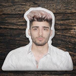 Travesseiro em formato personalizado de Zayn Malik, ideia de presente de travesseiro em formato personalizado, presente para fãs de filmes de Zayn Malik, design de ideia de presente de travesseiro personalizado legal