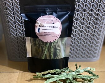 Healthy homemade dog treat: Dehydrated Green Beans