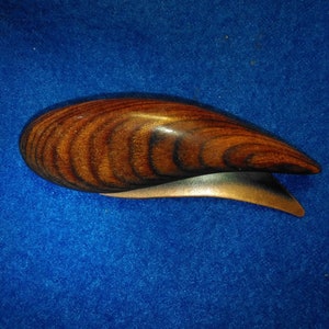 Interesting Wing Shaped Copper & Decorative Wood Brooch Pin
