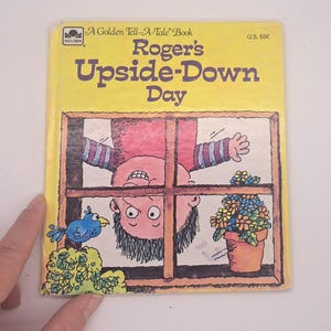 Vintage 1979 Roger&#39;s Upside-Down Day Golden Tell-A-Tale Book