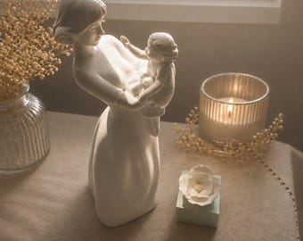 Lladro Mother and Child Sculpture Porcelain Figurine with Box | Authentic Collectible with Box | Elegant Matte Finish | 12.5" Tall