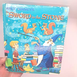 Vintage The Sword in the Stone Camelot Merlin King Arthur Whitman Publishing Mid Century 1963 Vintage Kids Book TH White
