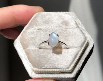 SILVER 925 Sterling Silver Ring, Tear Drop Indian Moonstone Adjustable Dainty Silver Ring With Blue Flash, Crystal Ring Gifts for Her