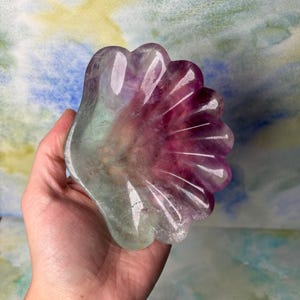 MISFIT Fluorite Shell Shape Crystal Bowl, Purple and Baha Blast Fluorite Natural Crystal Dish for Home Decor