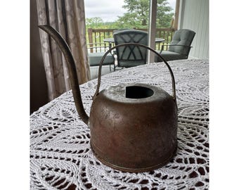 Vintage Mid-Century Copper Watering Can – 1940s–1960s – Small Decorative Piece
