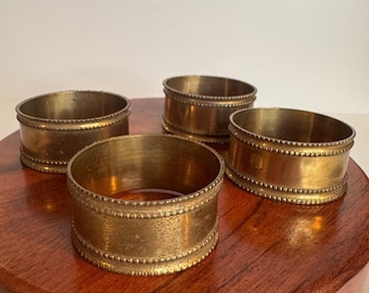Vintage Brass Napkin Rings Set of 4 Gold Tone Beaded Edge Classic Table Decor