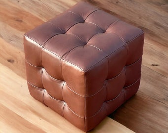 Pouf en cuir, différentes couleurs, conteneur