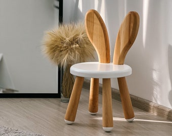 Chaise en bois pour enfants, lapin blanc, chaise Montessori, chaise lapin pour tout-petit, meubles de salle de jeux en bois, chaise en bois naturel, chaise écologique