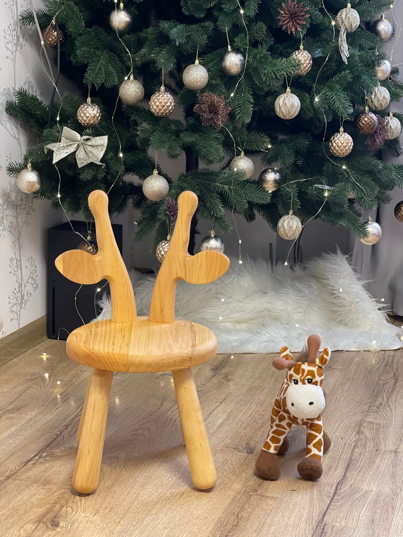 Wooden Kids Chair Giraffe Melman, Gift for Toddler Boys Chair, Wooden Play-room Furniture, Natural wooden chair, Eco-Friendly Wooden Chair