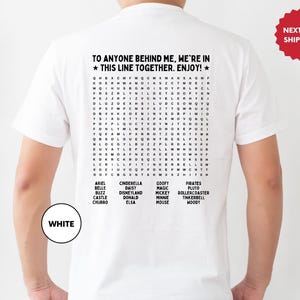 Camiseta interactiva divertida de Disneyland, sopa de letras en la espalda, espera en la fila, atracción de Disneyland, Disney World, sopa de letras, juego de fila imagen 1