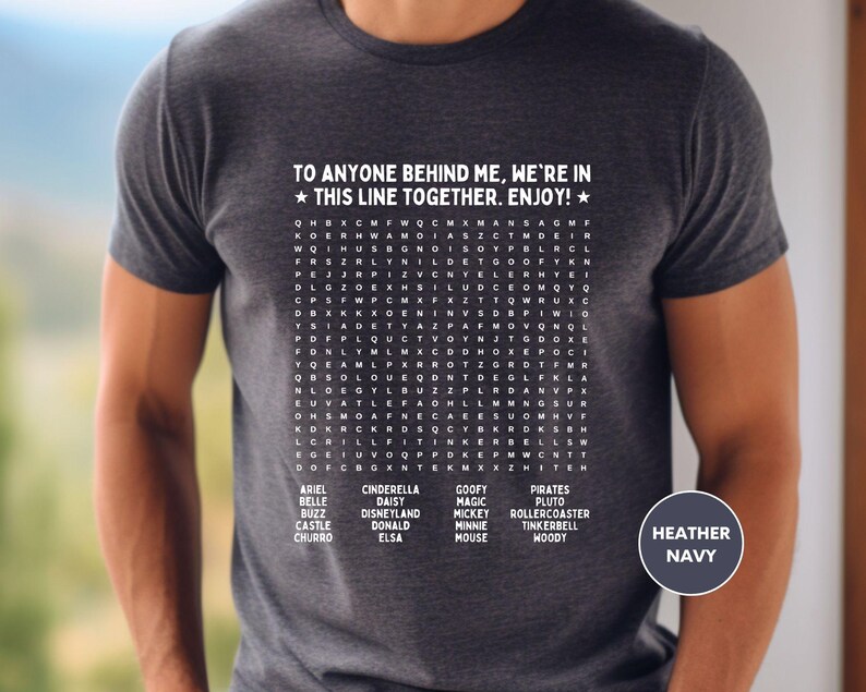 Camiseta interactiva divertida de Disneyland, sopa de letras en la espalda, espera en la fila, atracción de Disneyland, Disney World, sopa de letras, juego de fila imagen 3