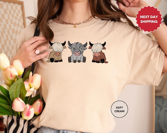 Highland Cow Shirt, Cute Cow Shirt, Western Crewneck, Highland Cow Shirt, Cow Gifts, Cow Shirt, Highland Cow Crewneck Shirt, Heifer Cow Tee