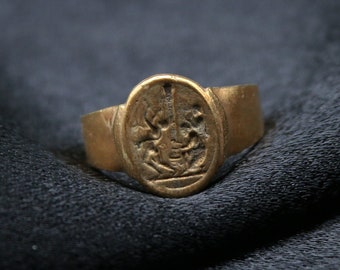 Ancient Roman Vintage Silver Ring symbolizes the victory dance of demons in the Middle Ages