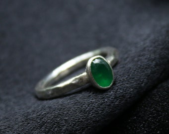 Artisan Minimalist Emerald Silver Ring Handmade Jewelry Gift For Her