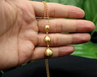 Handgemaakte gouden ketting met matte kralen, minimalistische sieraden voor vrouwen, elegante statementketting, perfect cadeau voor haar verjaardag