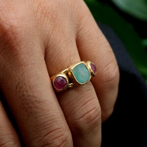 Raw Ruby and Raw Emerald Silver Ring: The Perfect Handmade Christmas Gift afbeelding 10