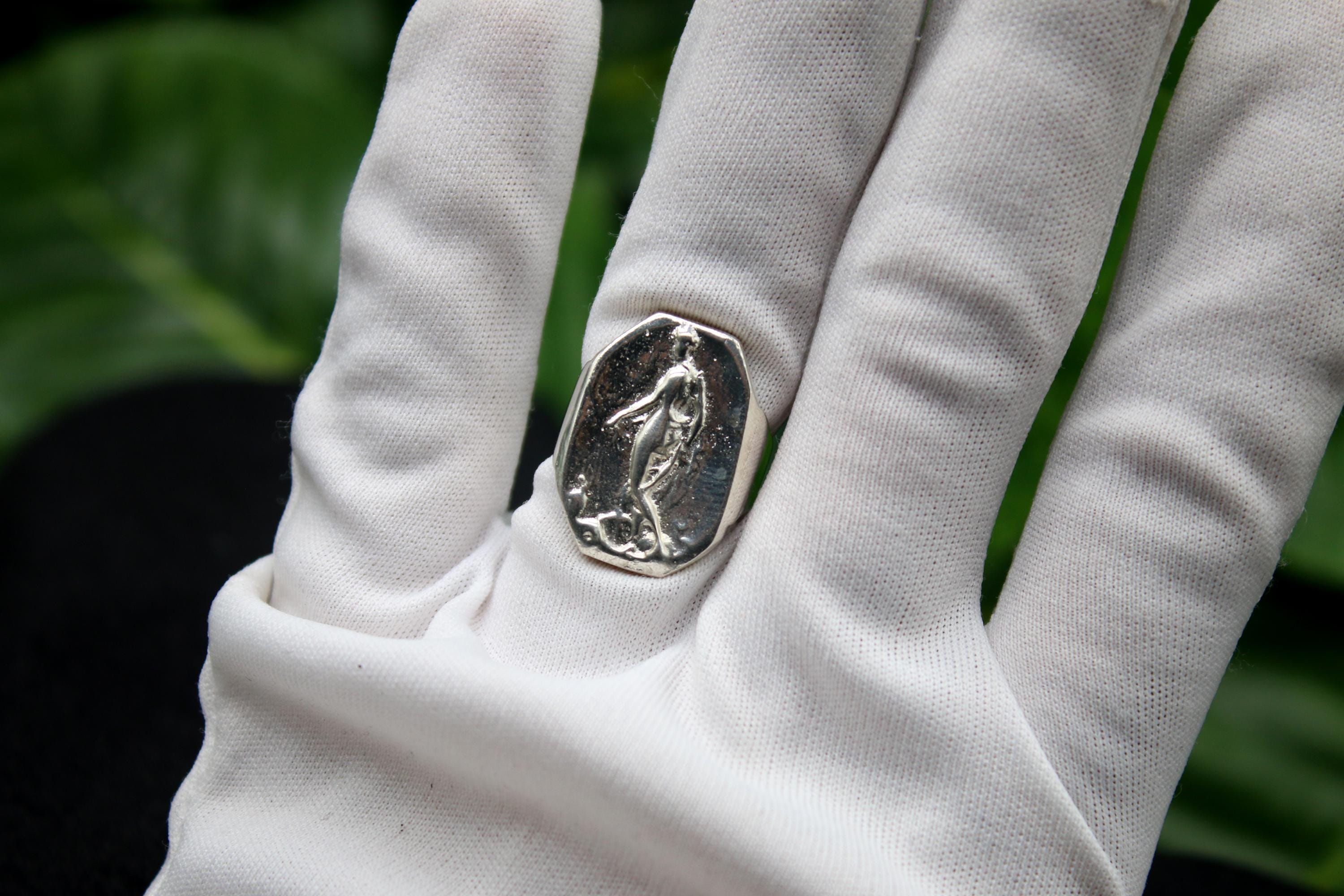 Anello con sigillo di Afrodite, moneta greca, gioiello in argento
