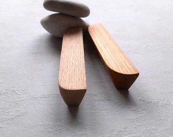 Rounded Wood Handles Pulls, Large Dresser Pulls, Cabinet Hardware, Minimalis OAK Drawer Knobs