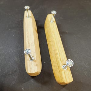 Natural Wood Handle Home Decor Pulls, Minimalist Furniture Hardware, Dresser Drawer Kitchen Knob Handles, solid wood cabinet handle, Oak Gif