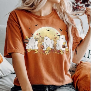 Retro Pooh Ghost Halloween Shirt, Winnie The Pooh Halloween Shirt, Spooky Season Shirt, Pooh Shirt, Cute Fall Shirt, Halloween Women&#39;s Shirt