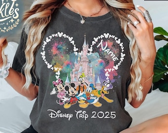 Koszulka Vintage Disney Watercolor Castle, Koszulka Disney Custom Mickey and Friends, Koszulka Magical Disney Castle, Koszulki Disney Family Trip 2025